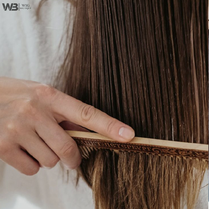 Hair bonding solution providing natural-looking hair coverage